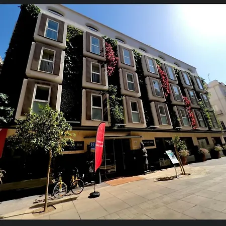 Mariposa Hotel 4*
